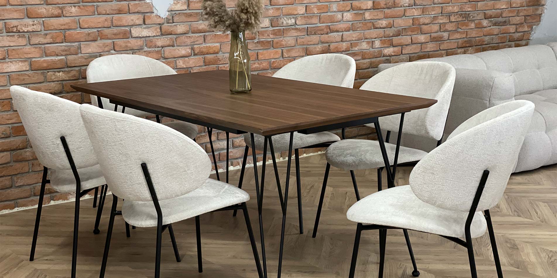 Dining table Casio with metal legs and MDF table top