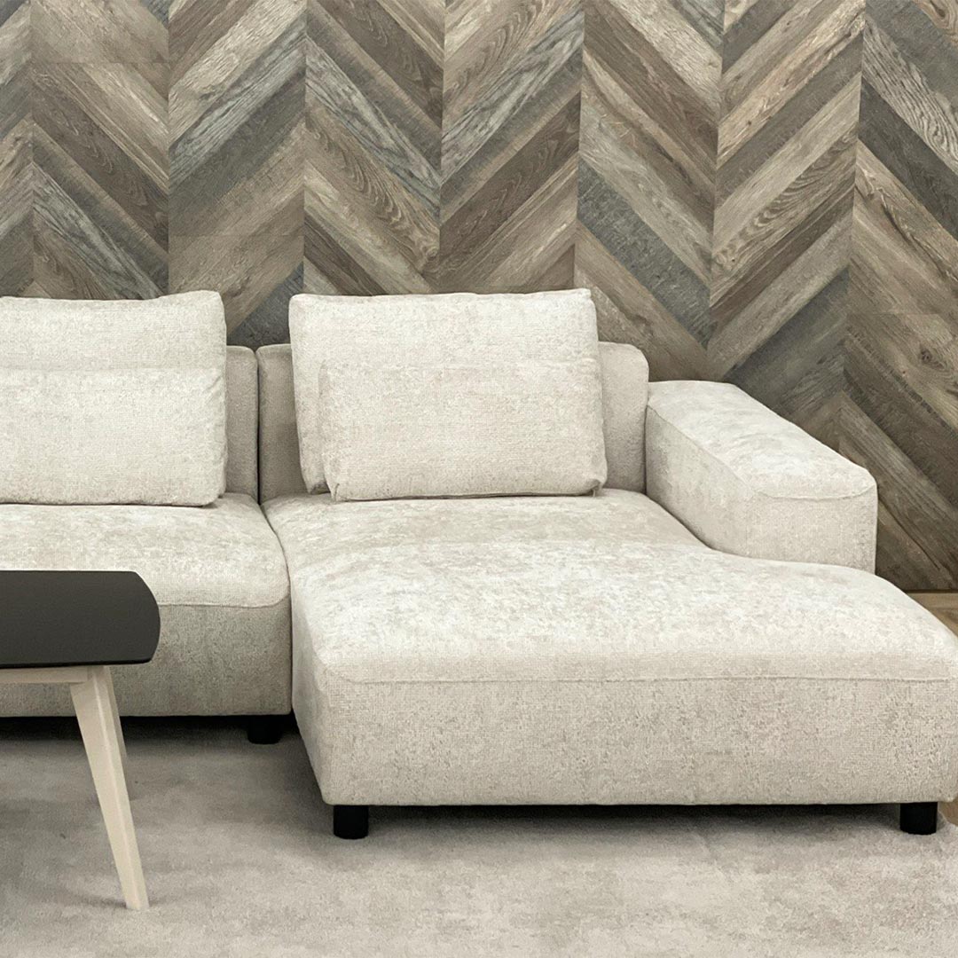 Аголна гарнитура во светло беж мебел штоф