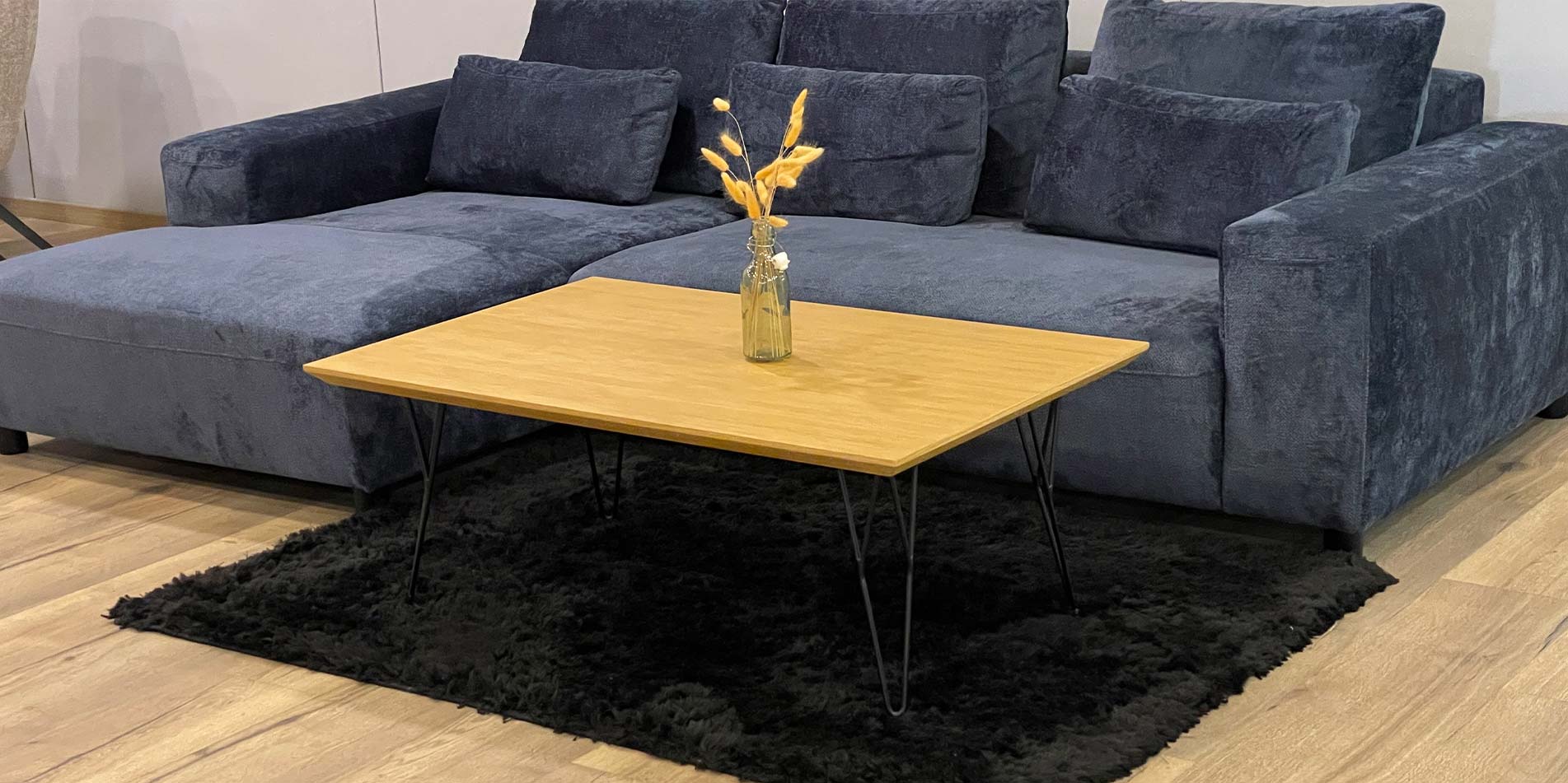 Coffee table with oak table top and black metal legs