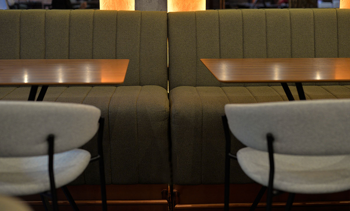 The Yard Lounge Bar with furniture by Mahagoni Furniture