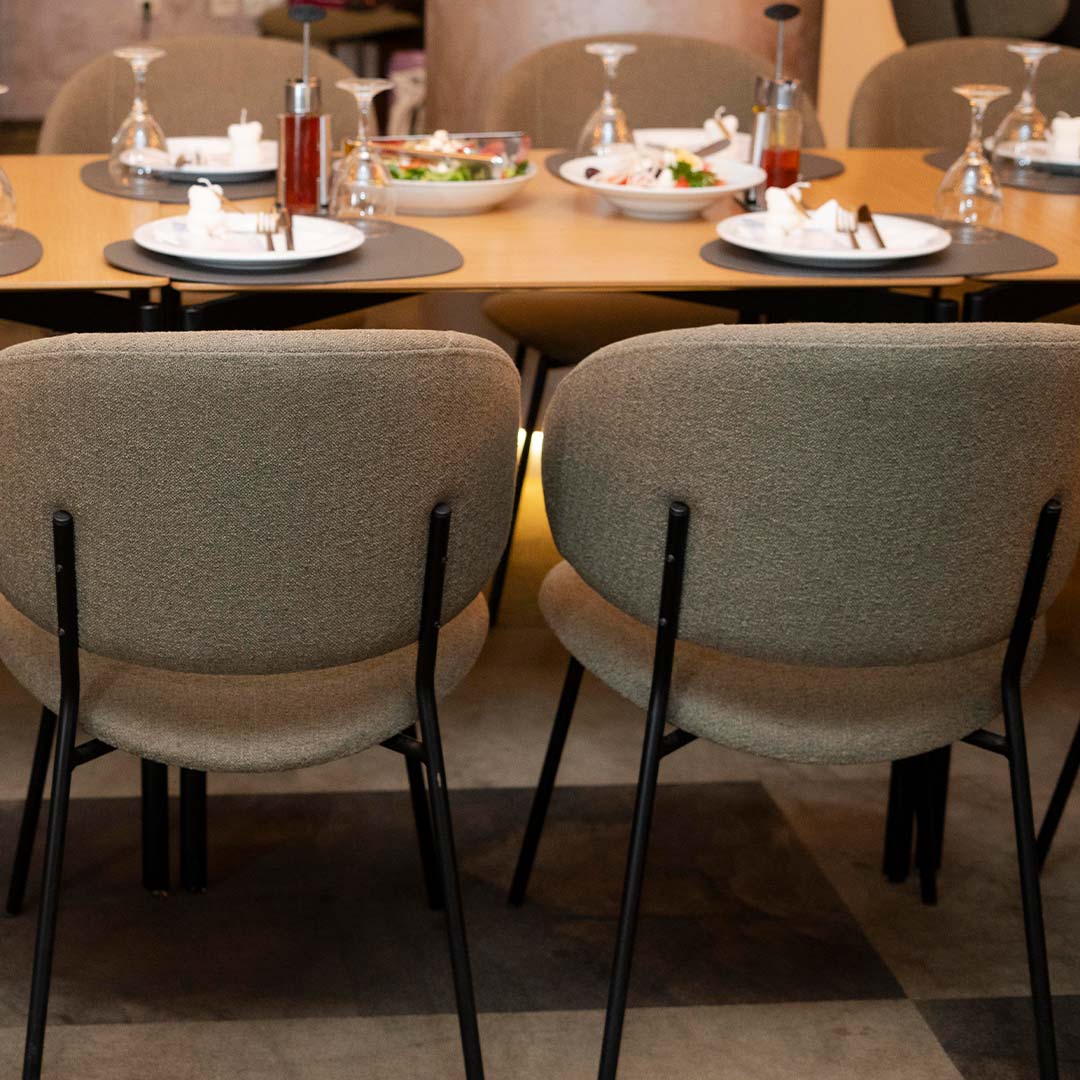 trpezariska-masa-polo-dab-6