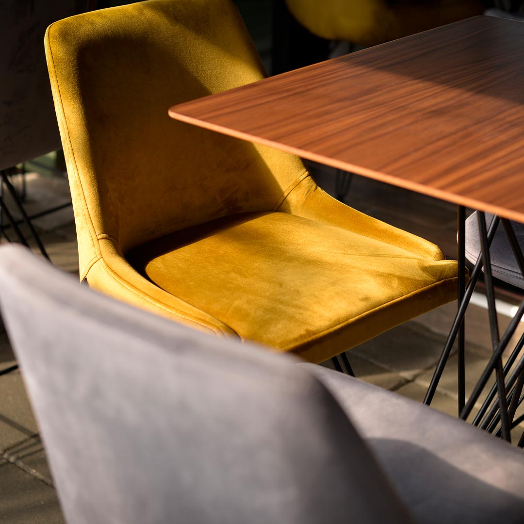 bar-chairs-naomi-by-mahagoni-furniture-10