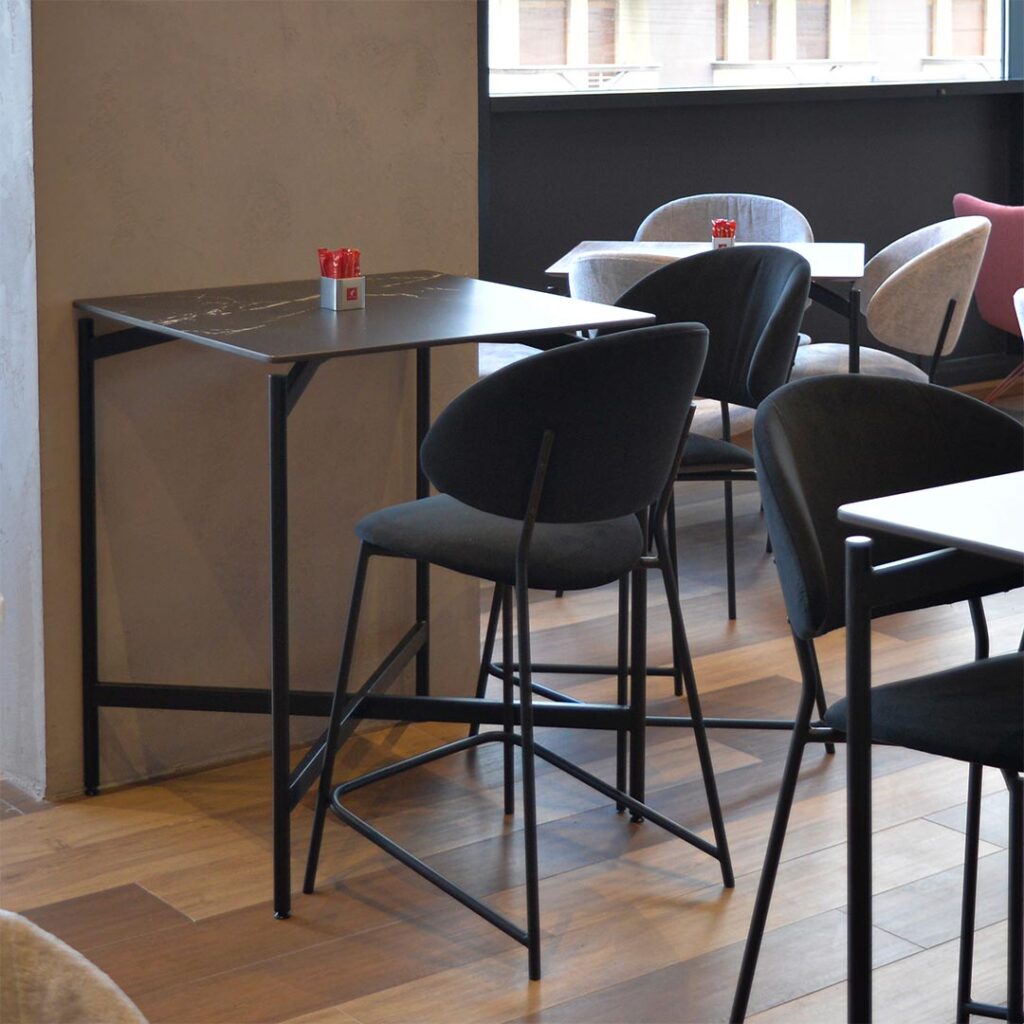 Bar table Polo with Laminam table top