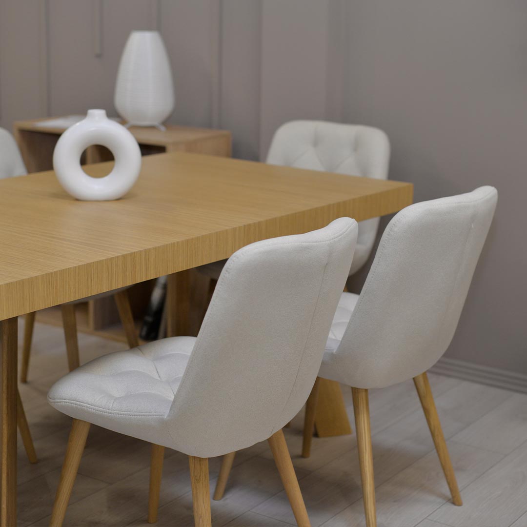 dining-chair-chloe-with-wooden-legs-3