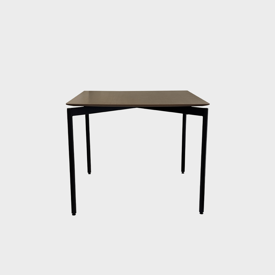 dining-table-polo