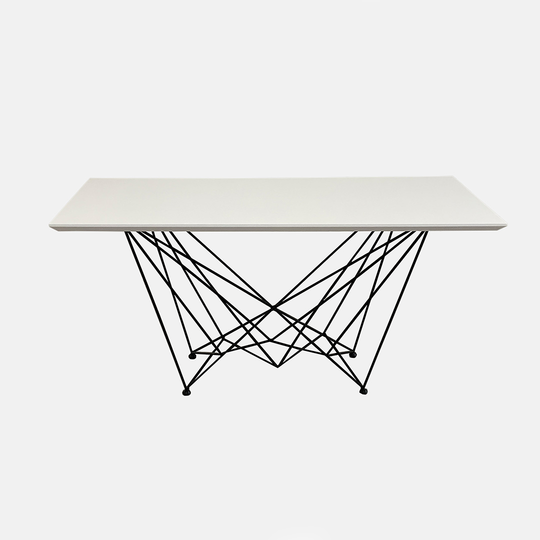 trpezariska-masa-bela-metal-mahagoni-furniture