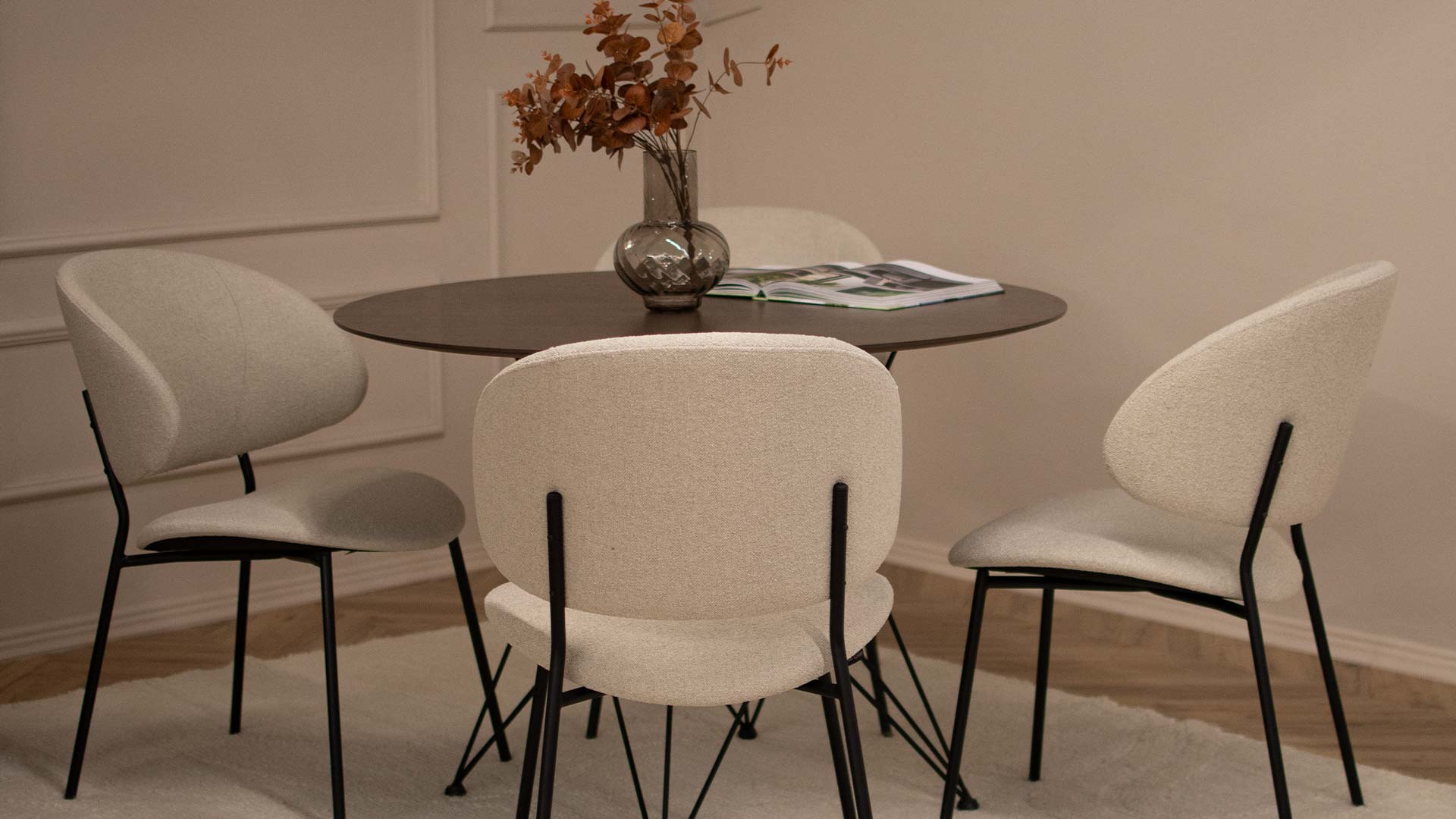 Vodic za udobna i kvalitetna stolica od Mahagoni furniture.